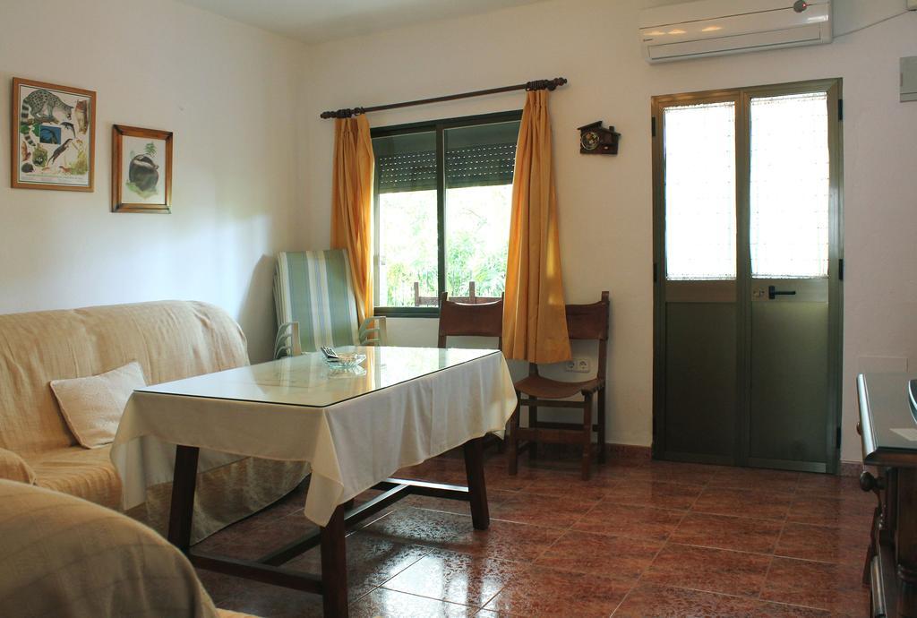 Apartamentos Casa Gil Ел Боске Стая снимка